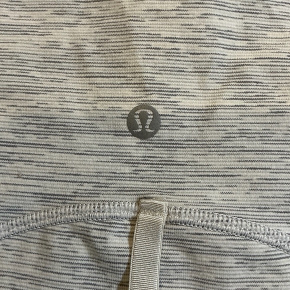 Lululemon Define Jacket Heathered Light Gray White Size 6 - Picture 9 of 12